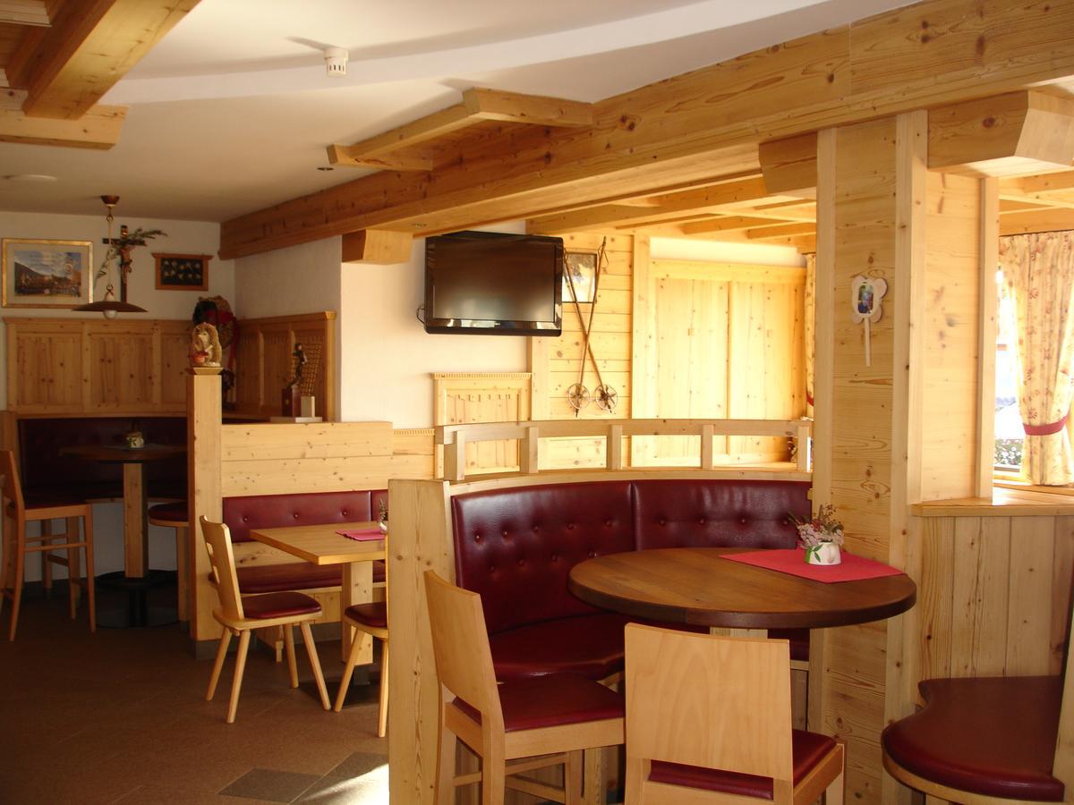 Panorama Restaurant Sterzingerhaus 1.930M Hotel Buitenkant foto