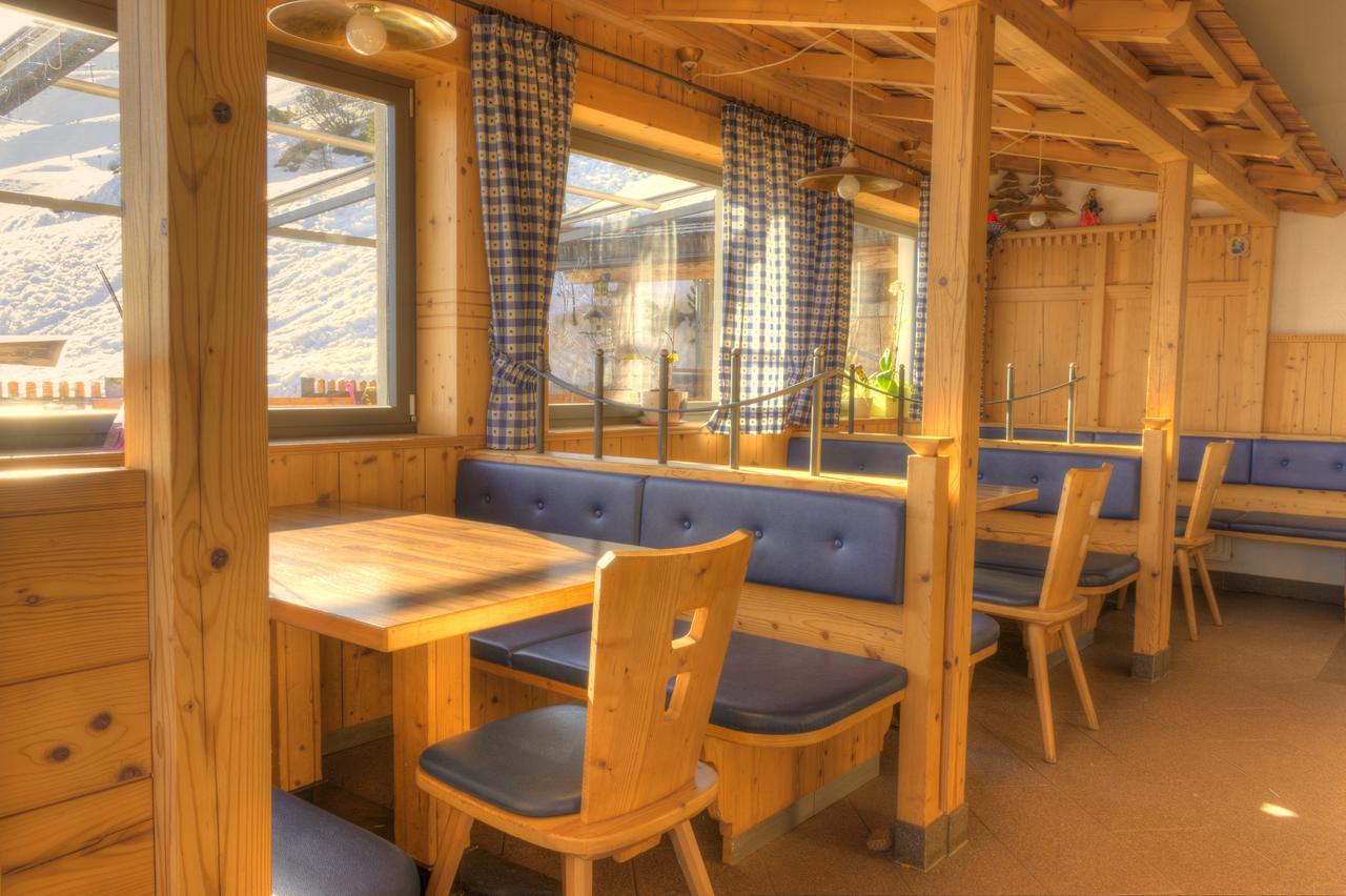 Panorama Restaurant Sterzingerhaus 1.930M Hotel Buitenkant foto